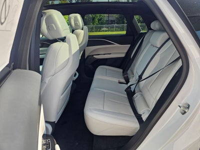 2026 Cadillac LYRIQ Sport