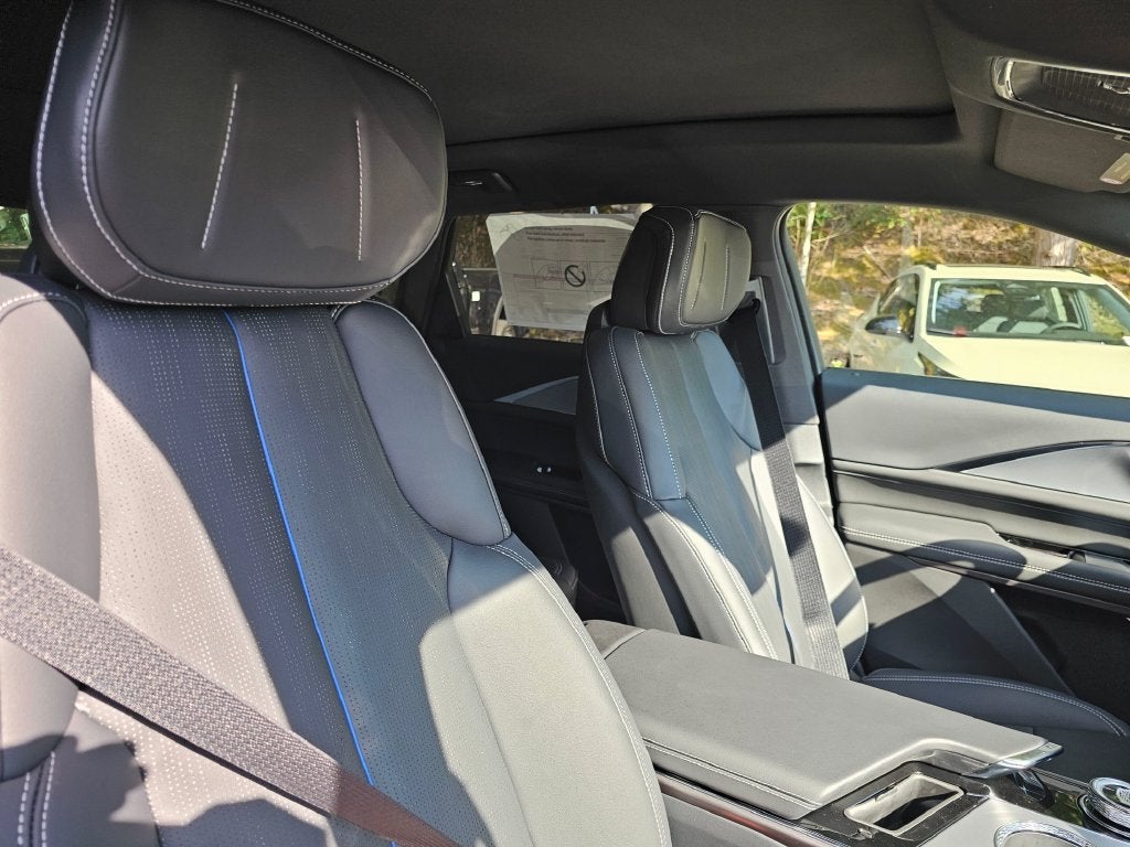 2027 Cadillac LYRIQ Sport