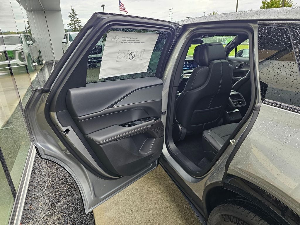 2027 Cadillac LYRIQ Sport