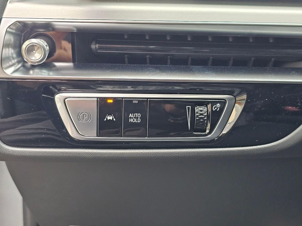2027 Cadillac LYRIQ Sport