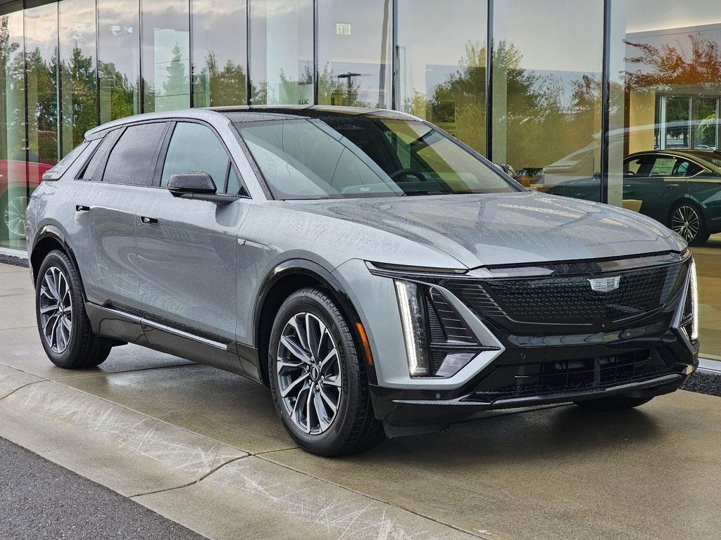 2027 Cadillac LYRIQ Sport
