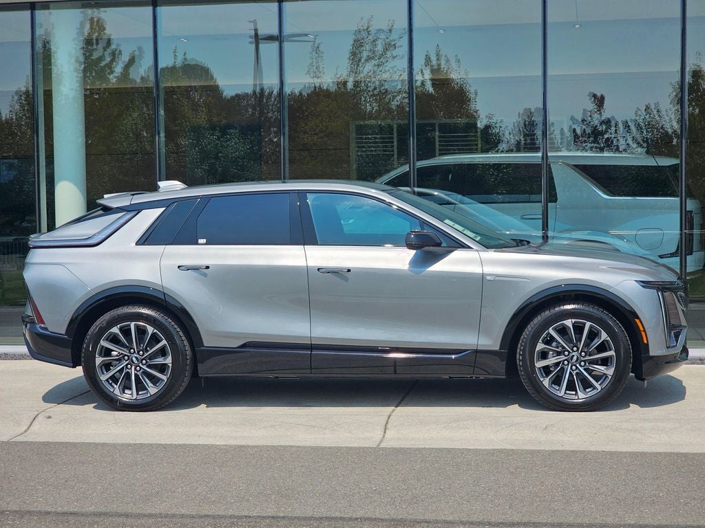 2026 Cadillac LYRIQ Sport