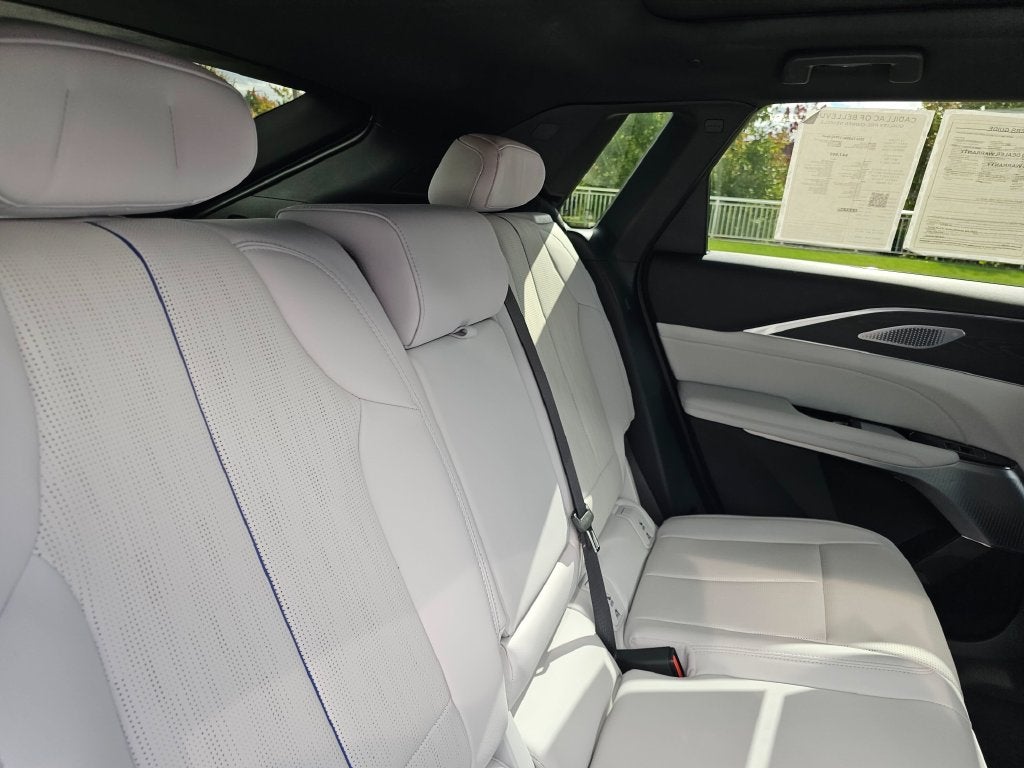 2024 Cadillac LYRIQ Sport