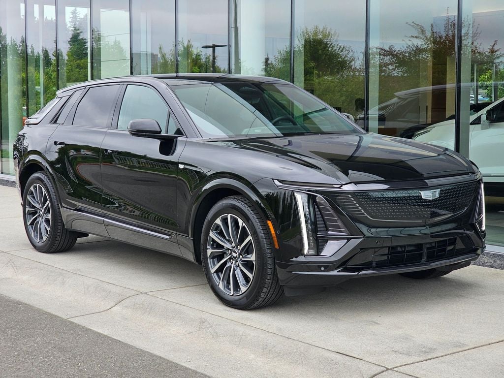 2026 Cadillac LYRIQ Premium Sport