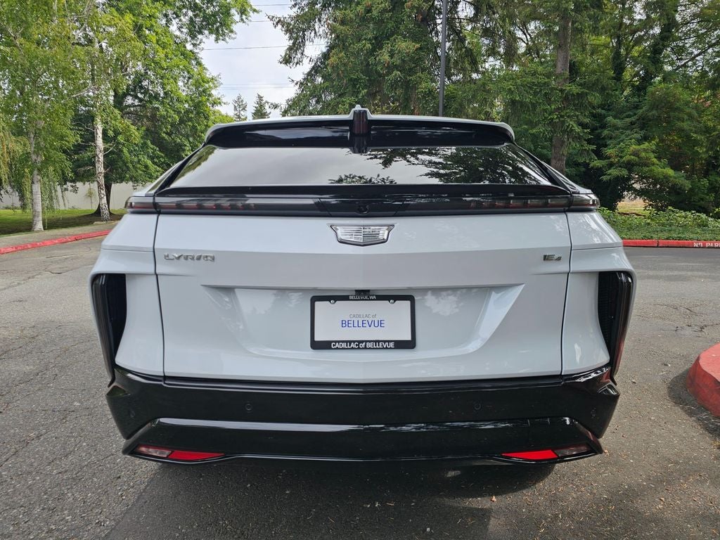 2027 Cadillac LYRIQ Signature Sport