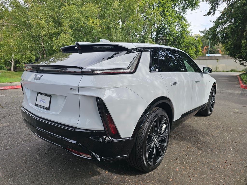2027 Cadillac LYRIQ Signature Sport