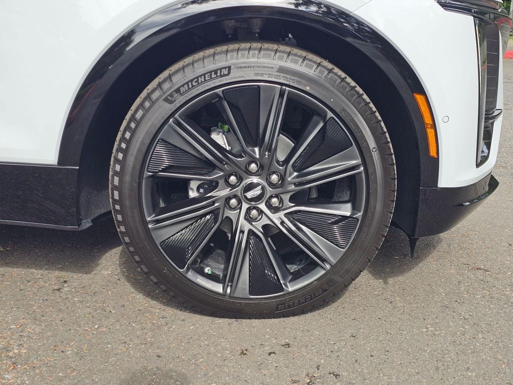 2027 Cadillac LYRIQ Signature Sport