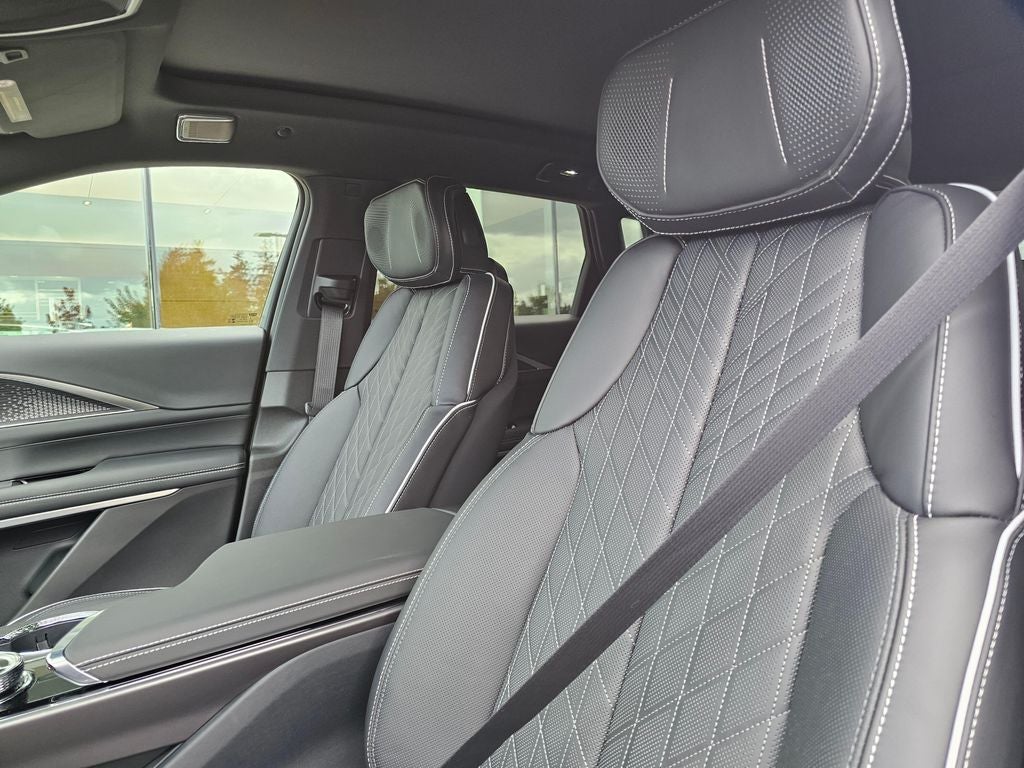 2027 Cadillac LYRIQ Signature Sport