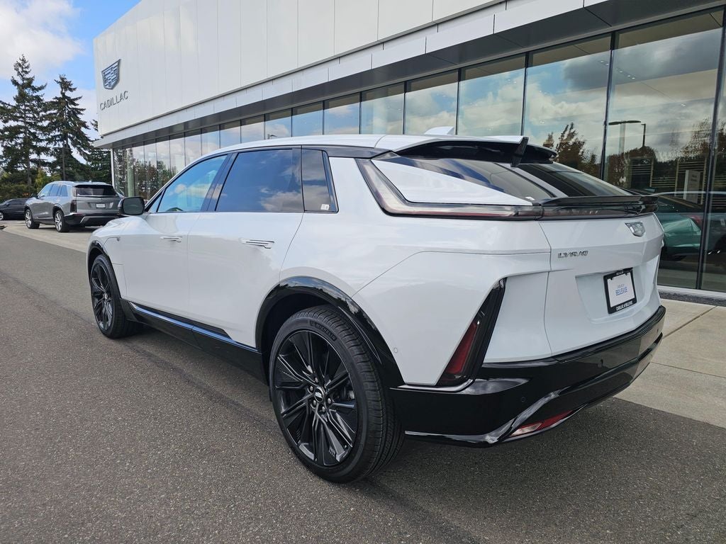 2027 Cadillac LYRIQ Signature Sport
