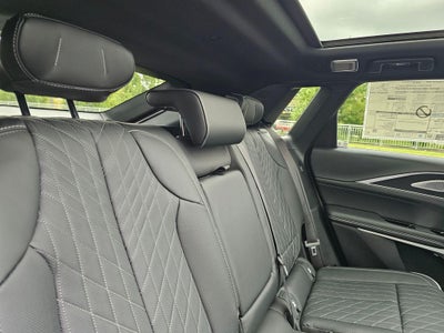 2027 Cadillac LYRIQ Signature Sport