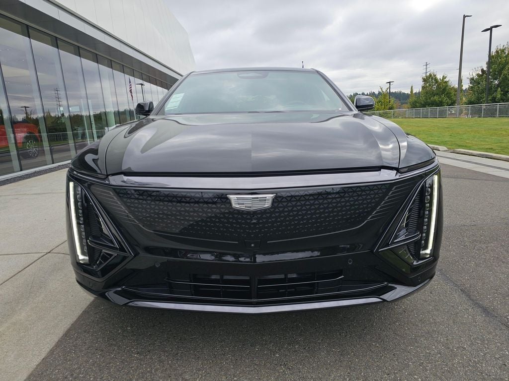 2027 Cadillac LYRIQ Signature Sport