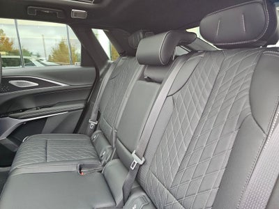 2027 Cadillac LYRIQ Signature Sport