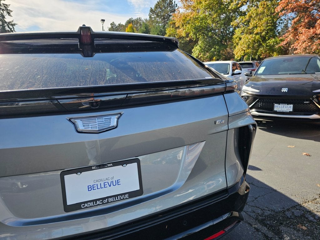 2027 Cadillac LYRIQ Signature Sport