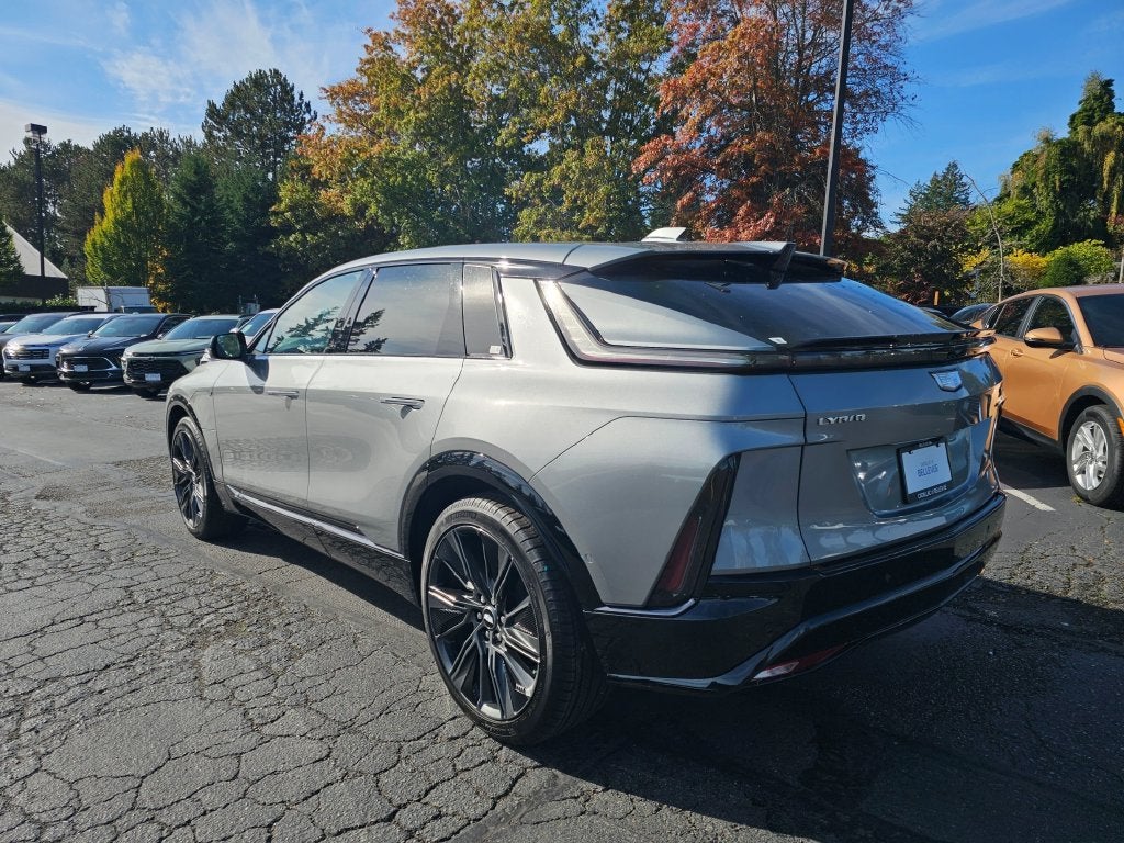 2027 Cadillac LYRIQ Signature Sport