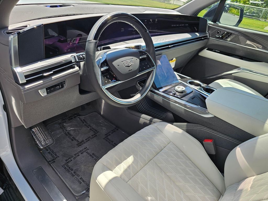 2026 Cadillac ESCALADE IQL Luxury