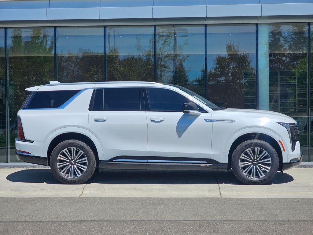 2026 Cadillac ESCALADE IQL Luxury