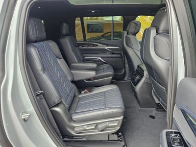 2026 Cadillac ESCALADE IQL Luxury