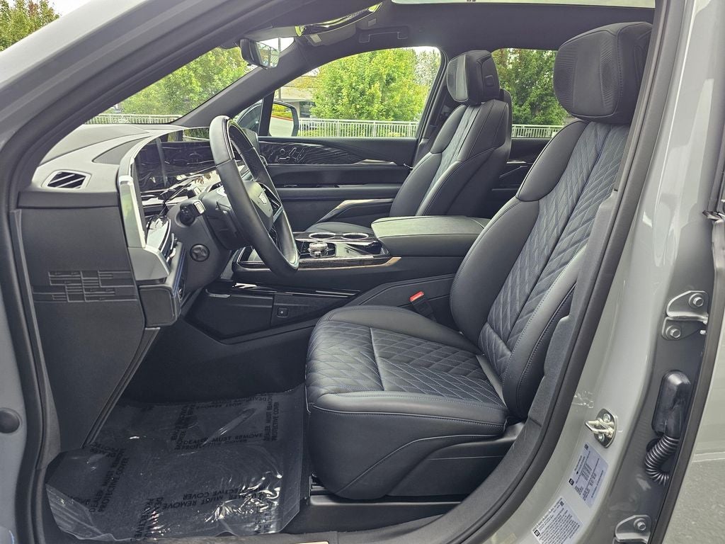 2026 Cadillac ESCALADE IQL Luxury