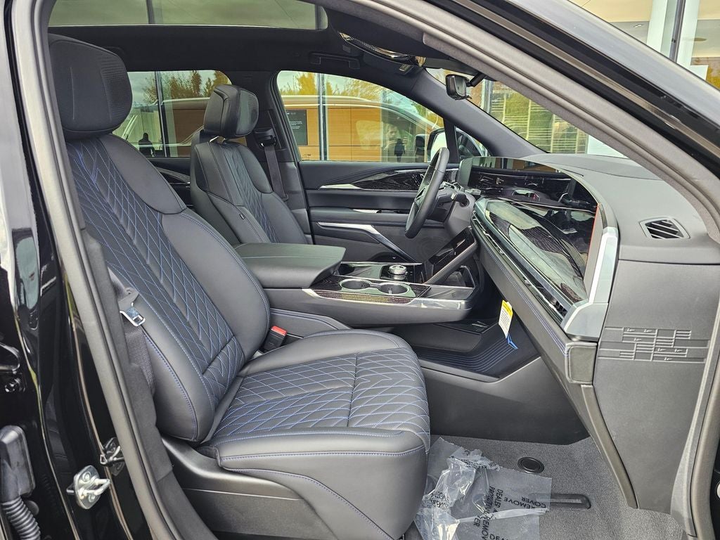 2026 Cadillac ESCALADE IQL Luxury
