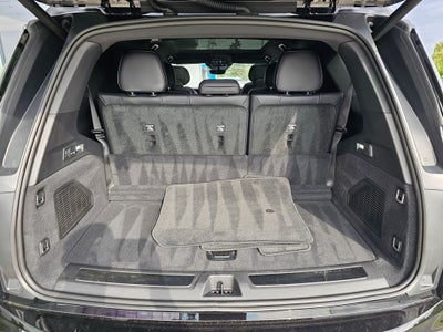 2026 Cadillac ESCALADE IQL Luxury