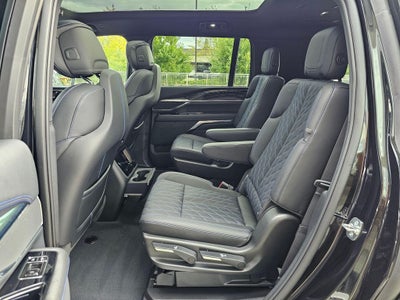 2026 Cadillac ESCALADE IQL Luxury