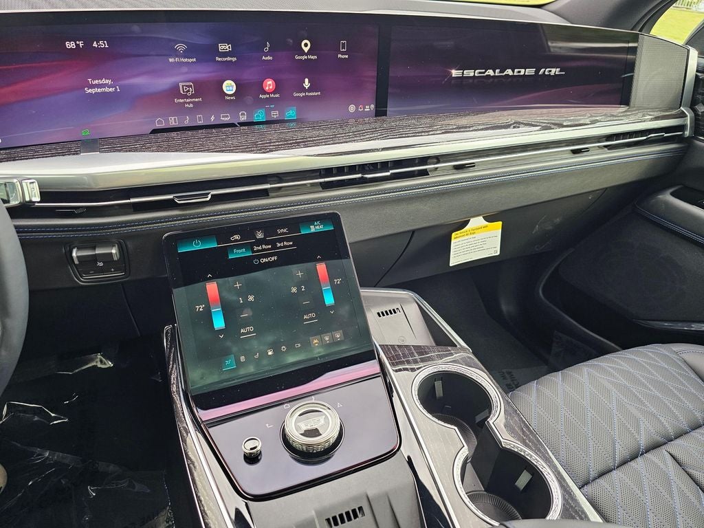 2026 Cadillac ESCALADE IQL Luxury