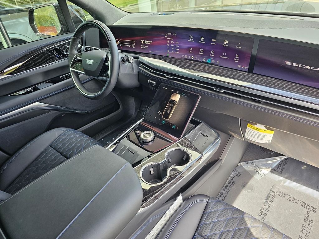 2026 Cadillac ESCALADE IQL Luxury