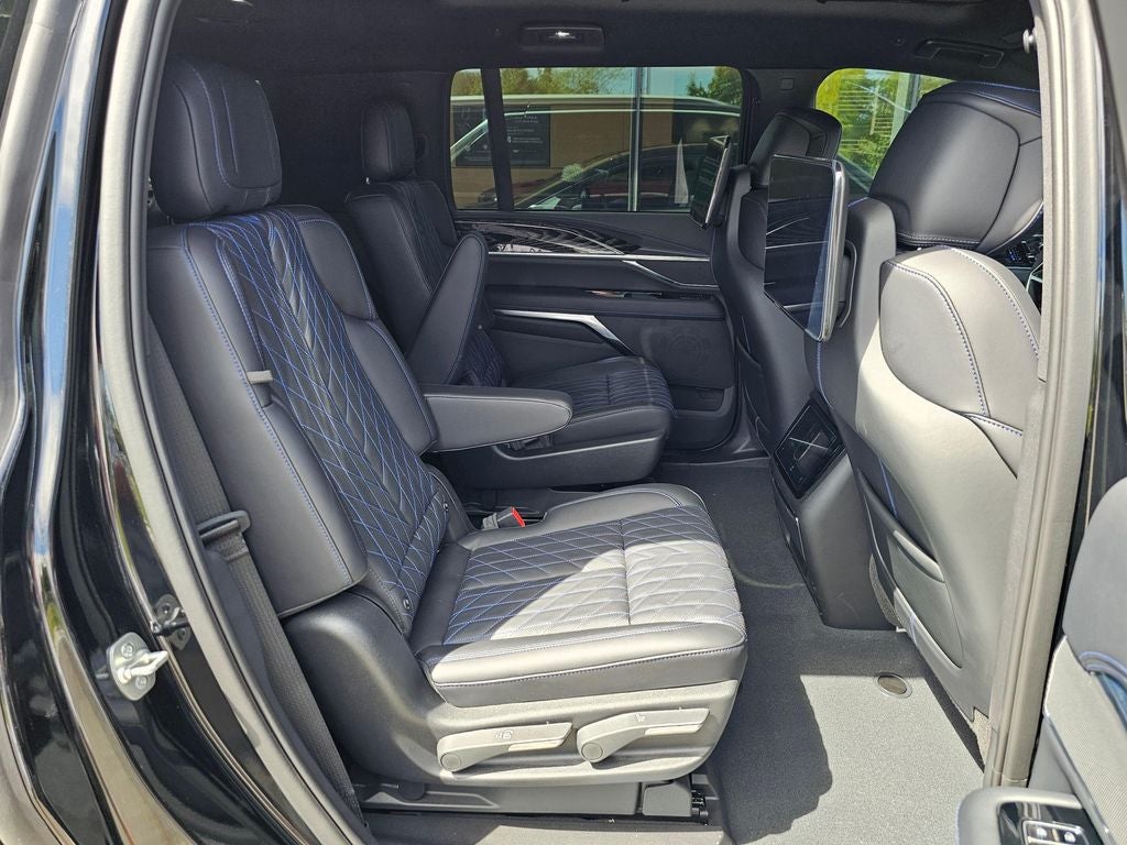 2026 Cadillac ESCALADE IQL Luxury