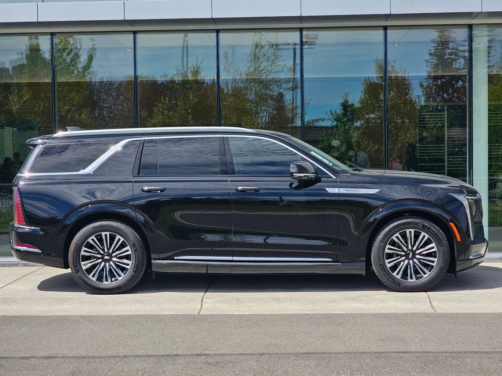 2026 Cadillac ESCALADE IQL Luxury