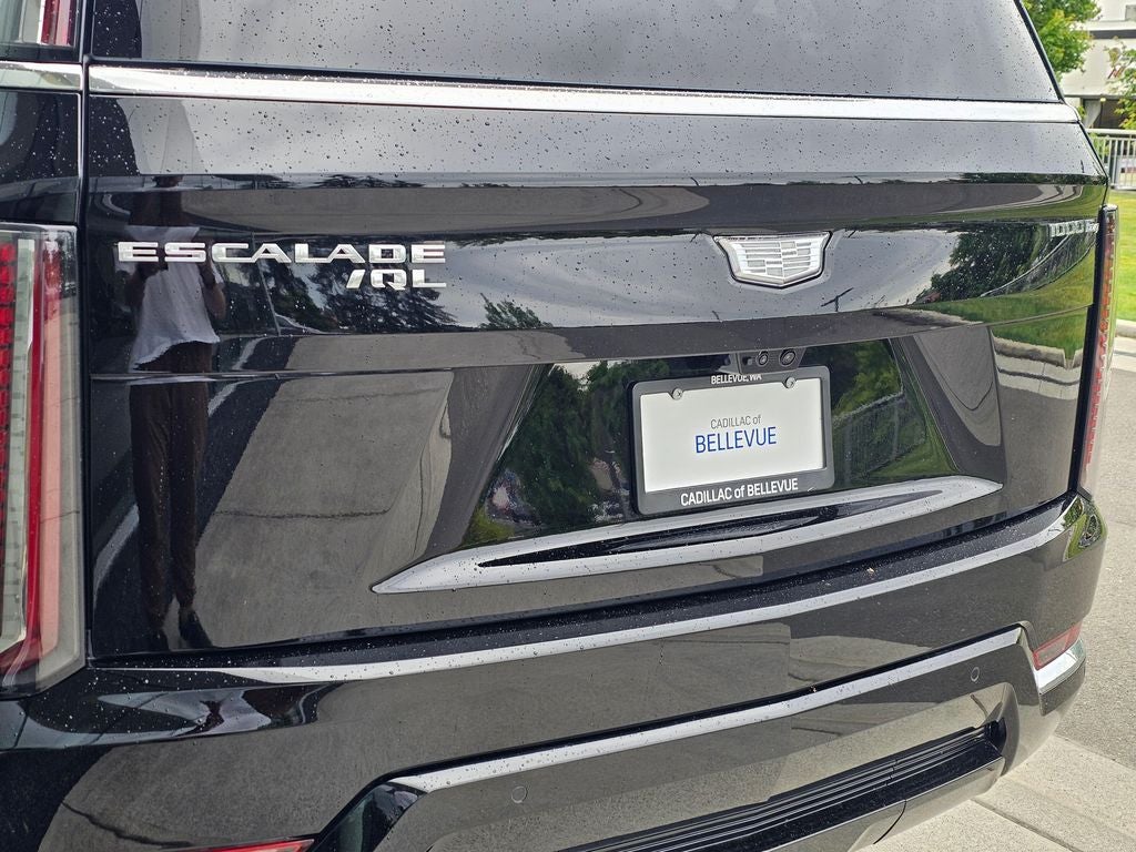 2026 Cadillac ESCALADE IQL Luxury