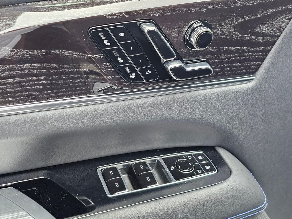 2026 Cadillac ESCALADE IQL Luxury