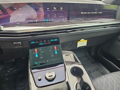 2026 Cadillac ESCALADE IQL Luxury