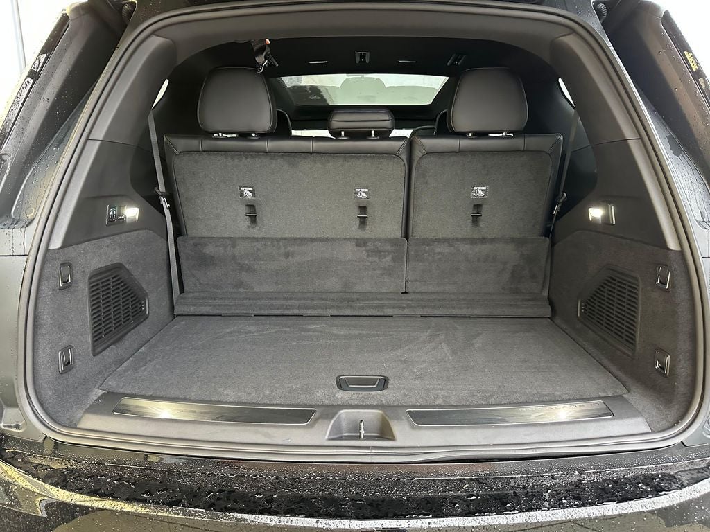 2026 Cadillac ESCALADE IQL Sport
