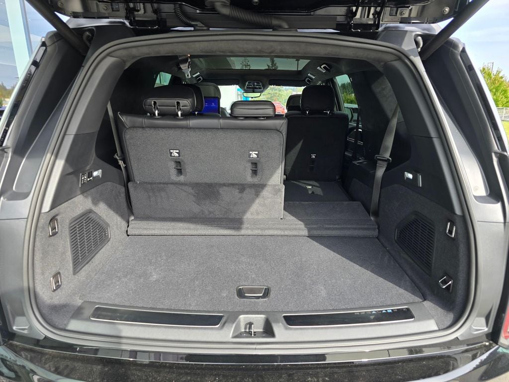 2026 Cadillac ESCALADE IQL Premium Sport