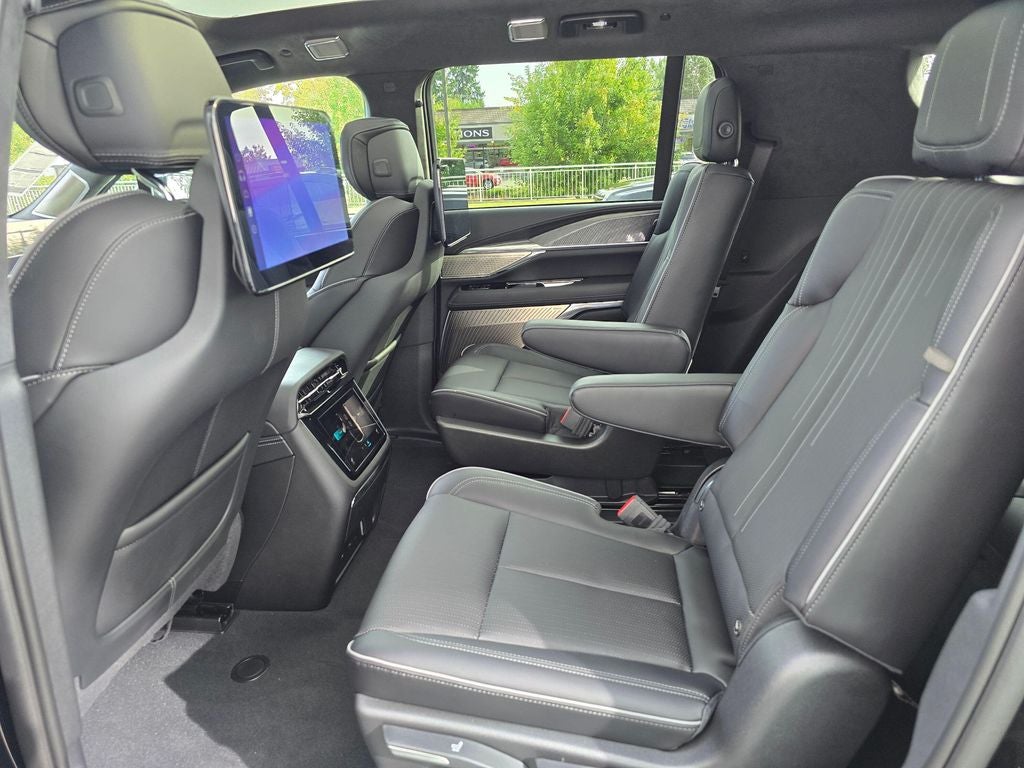 2026 Cadillac ESCALADE IQL Premium Sport