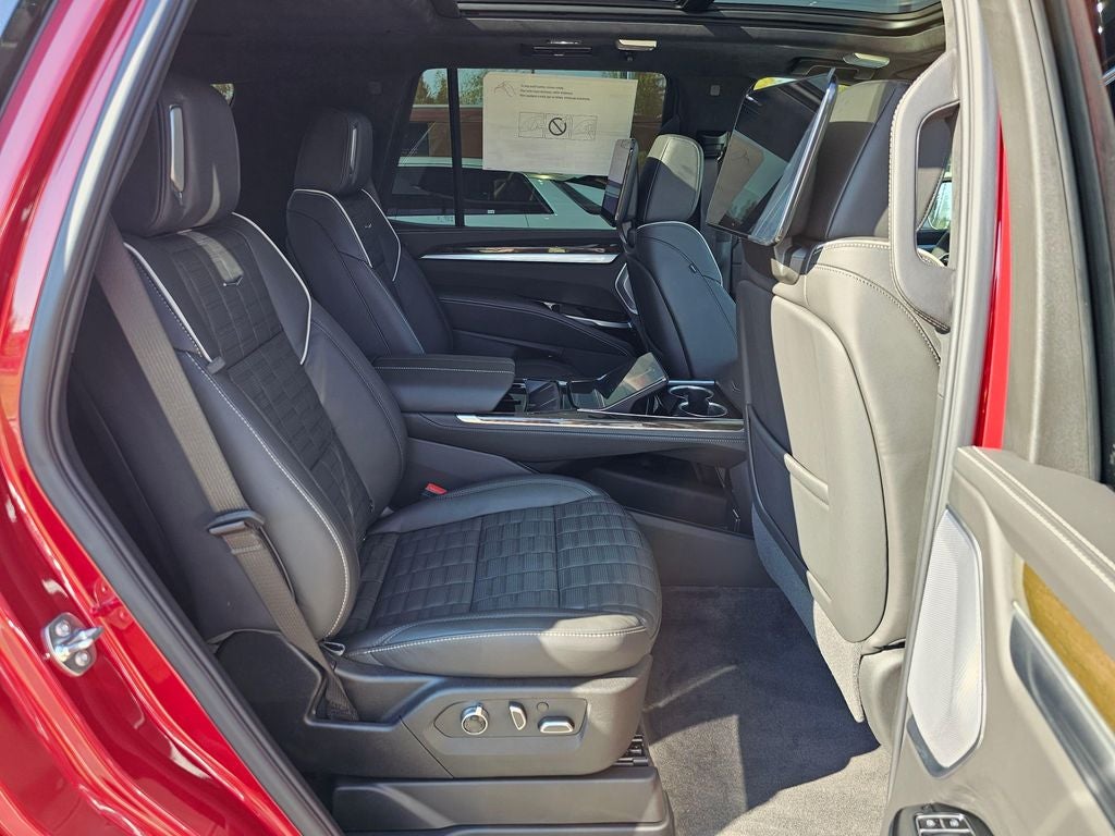 2026 Cadillac Escalade Platinum Luxury