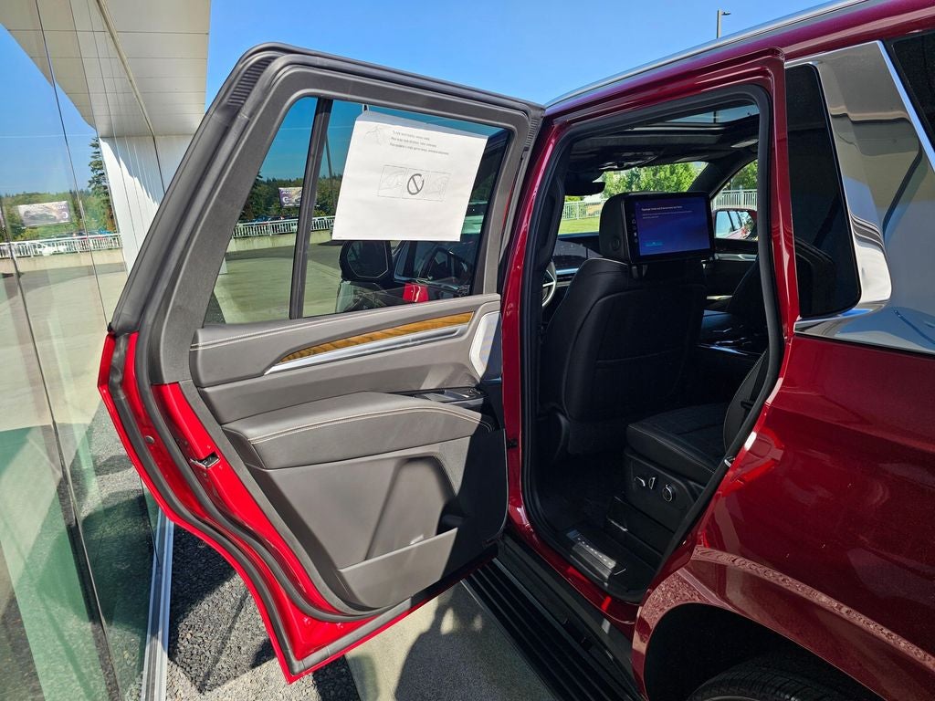 2026 Cadillac Escalade Platinum Luxury