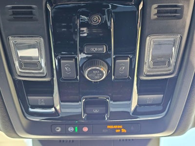 2026 Cadillac Escalade Platinum Luxury