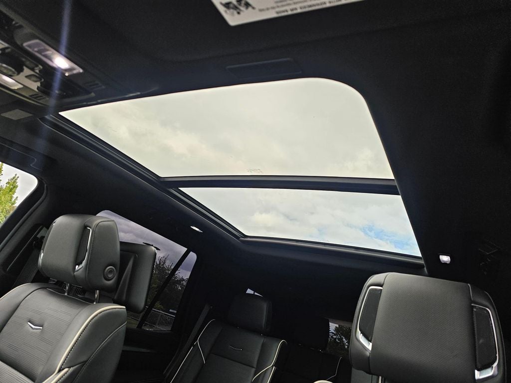 2025 Cadillac Escalade Sport