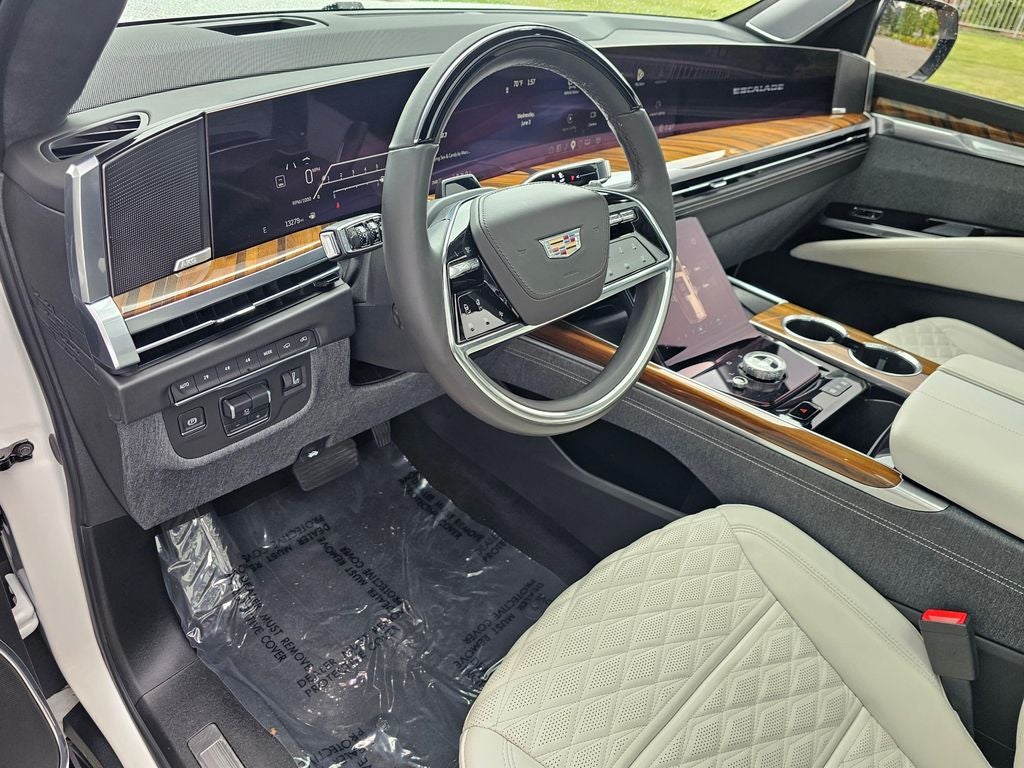 2025 Cadillac Escalade Sport Platinum