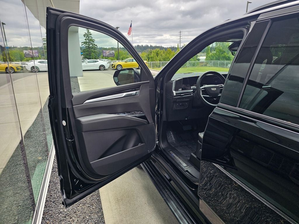 2026 Cadillac Escalade ESV Sport