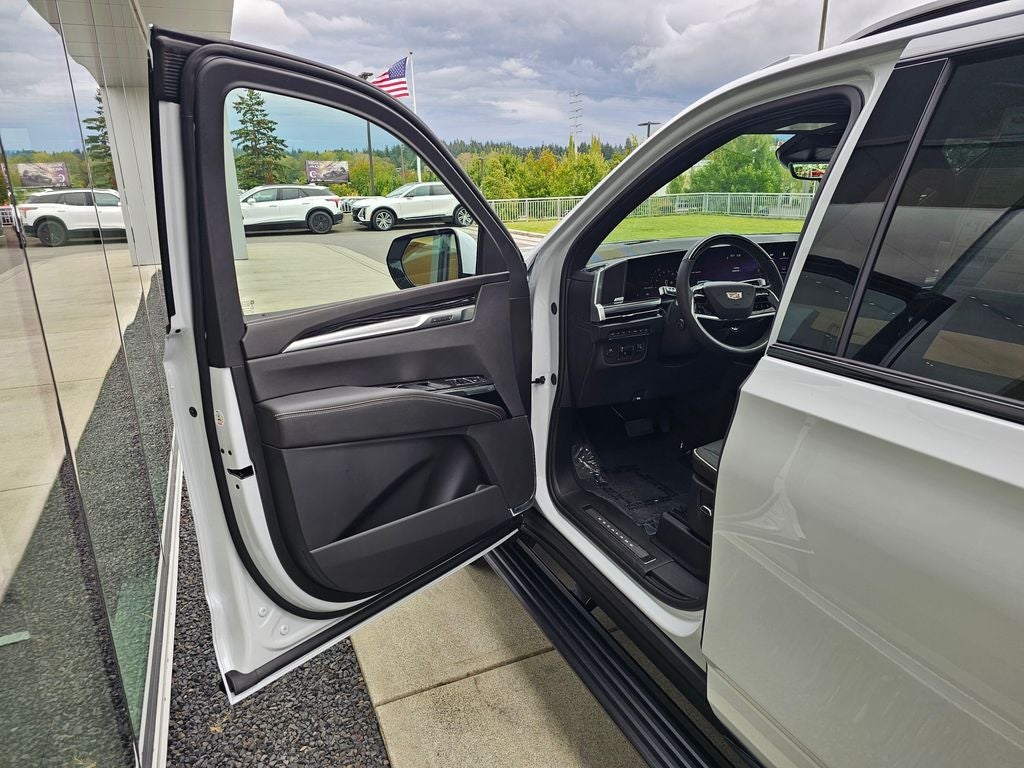 2026 Cadillac Escalade ESV Sport