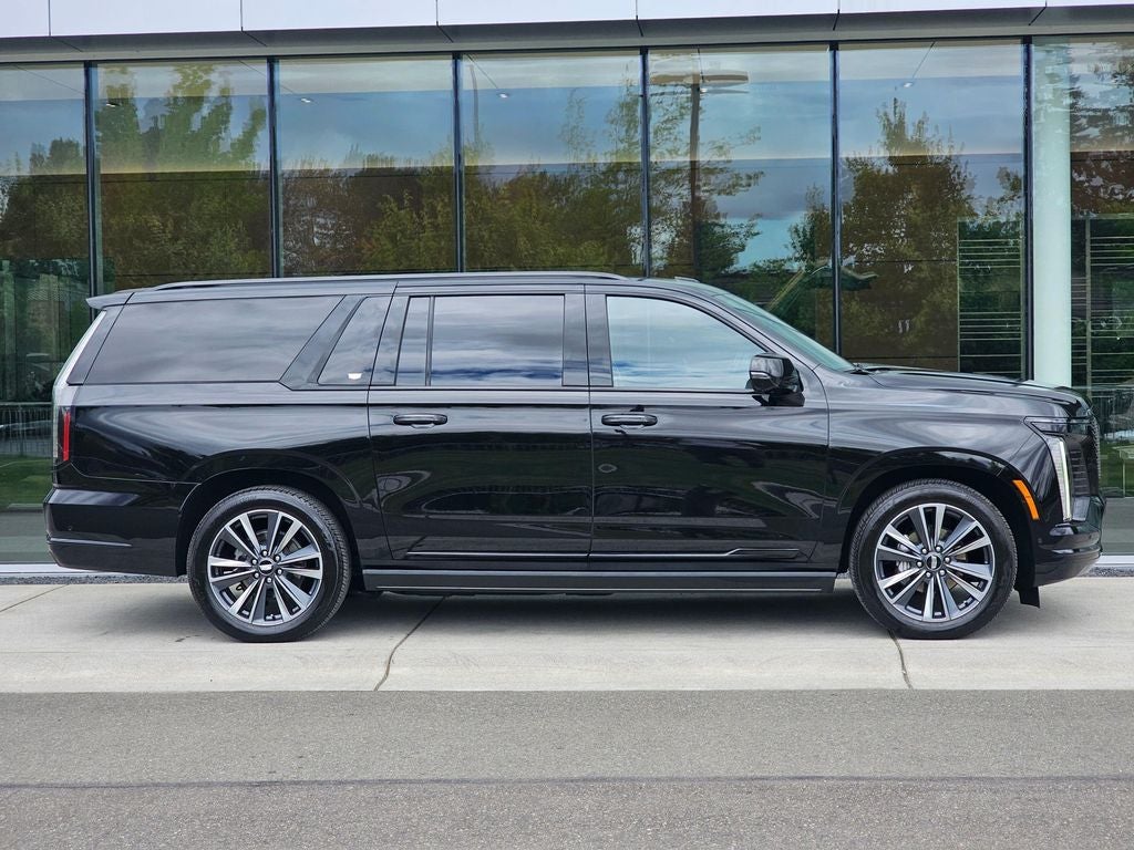 2026 Cadillac Escalade ESV Sport