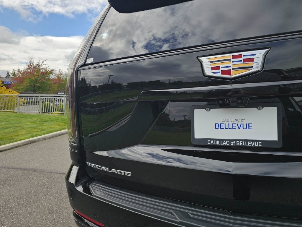 2026 Cadillac Escalade ESV Platinum Edition
