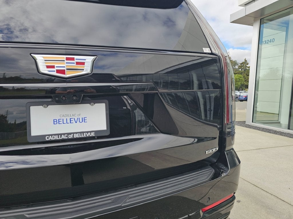 2026 Cadillac Escalade ESV Platinum Edition