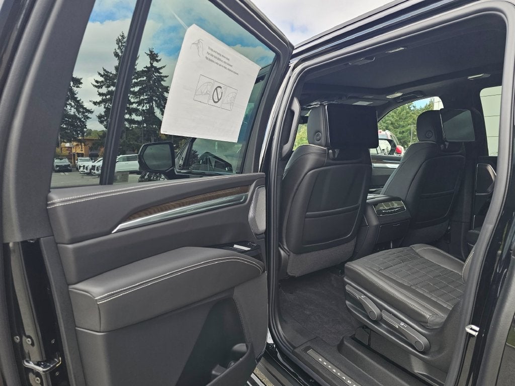 2026 Cadillac Escalade ESV Platinum Edition