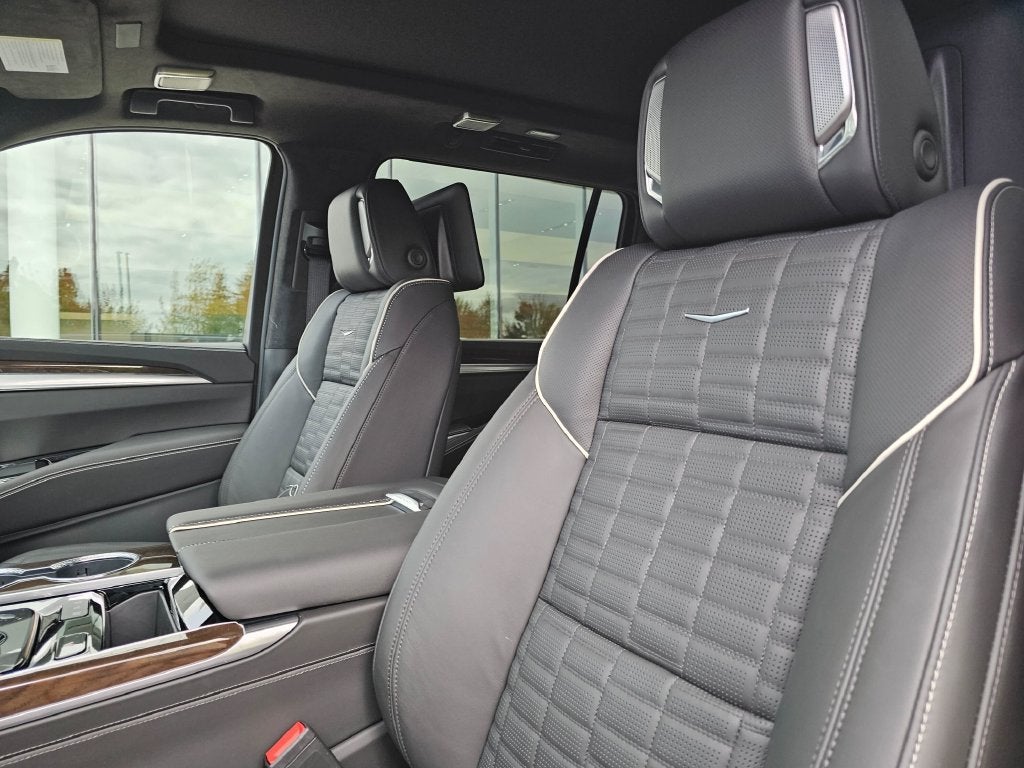 2026 Cadillac Escalade ESV Platinum Edition