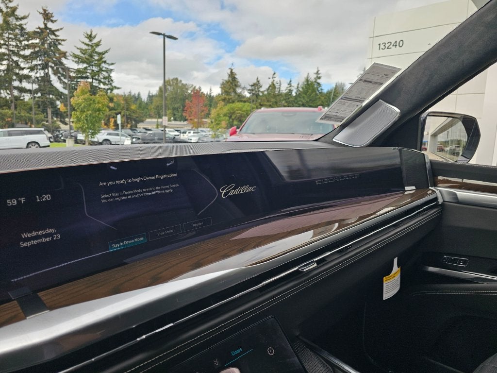 2026 Cadillac Escalade ESV Platinum Edition