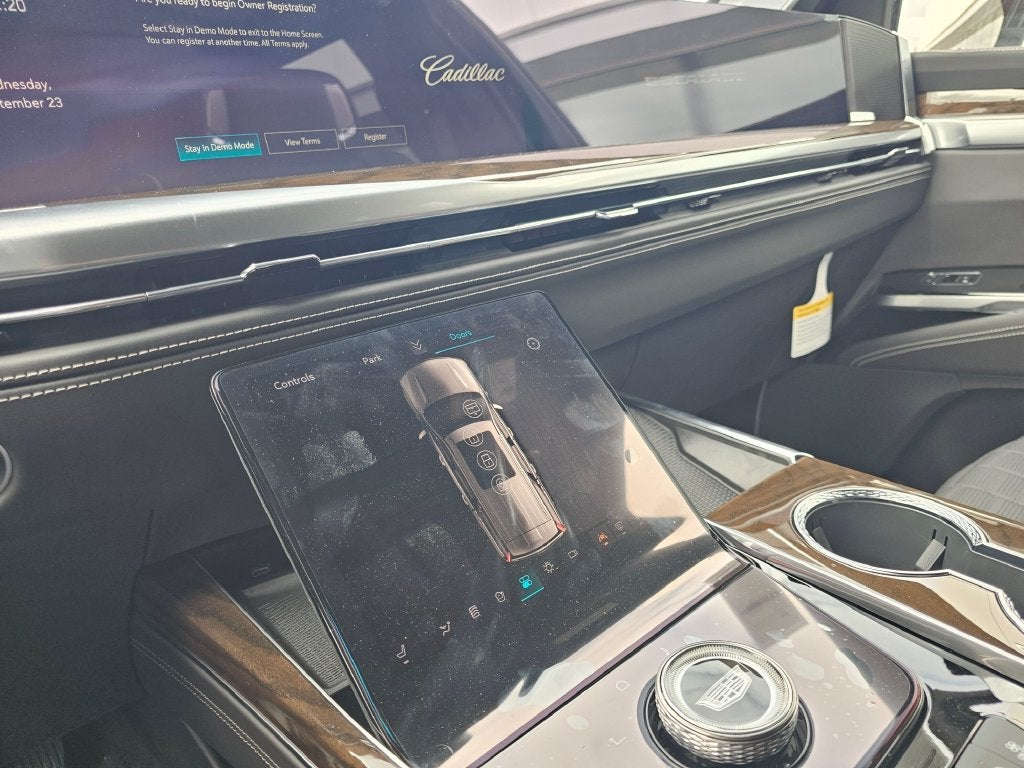 2026 Cadillac Escalade ESV Platinum Edition