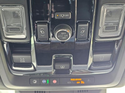 2026 Cadillac Escalade ESV Platinum Edition
